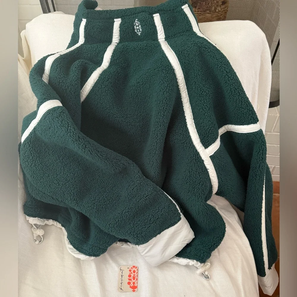 FP Movement Mountain High Fleece Evergreen Jacket - Picture 5 of 11